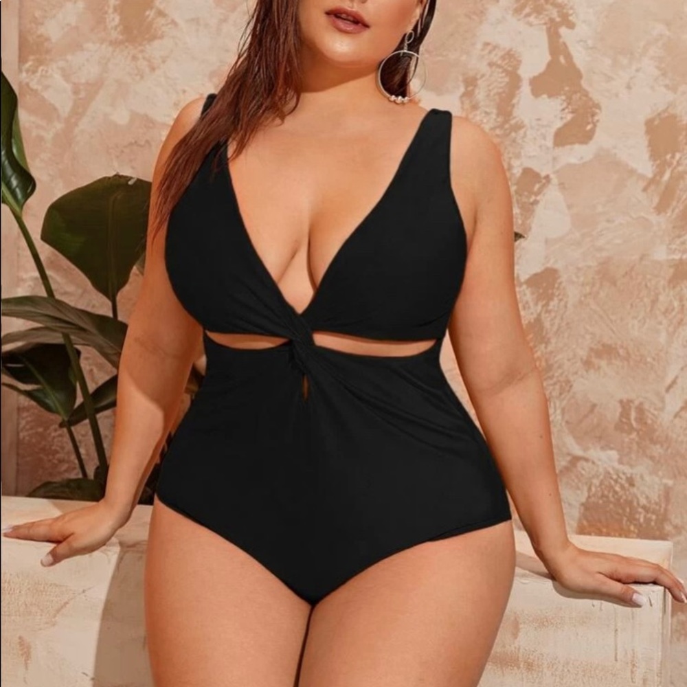 New Black Twist Front Bathing Suit